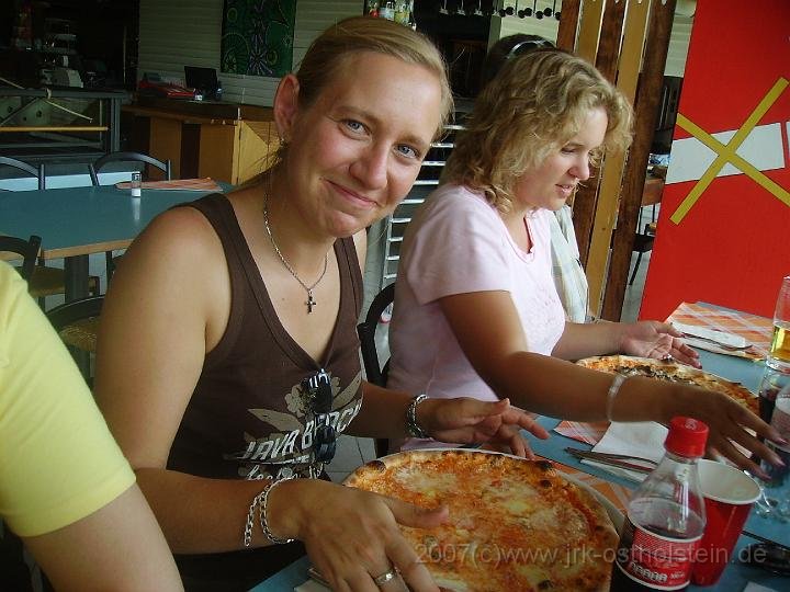 PICT2762.JPG